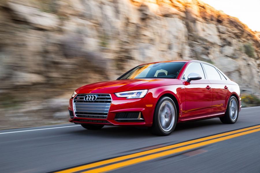  Audi S4 Sedan (B9) 2017 года  (NA) (фото 1 из 17)